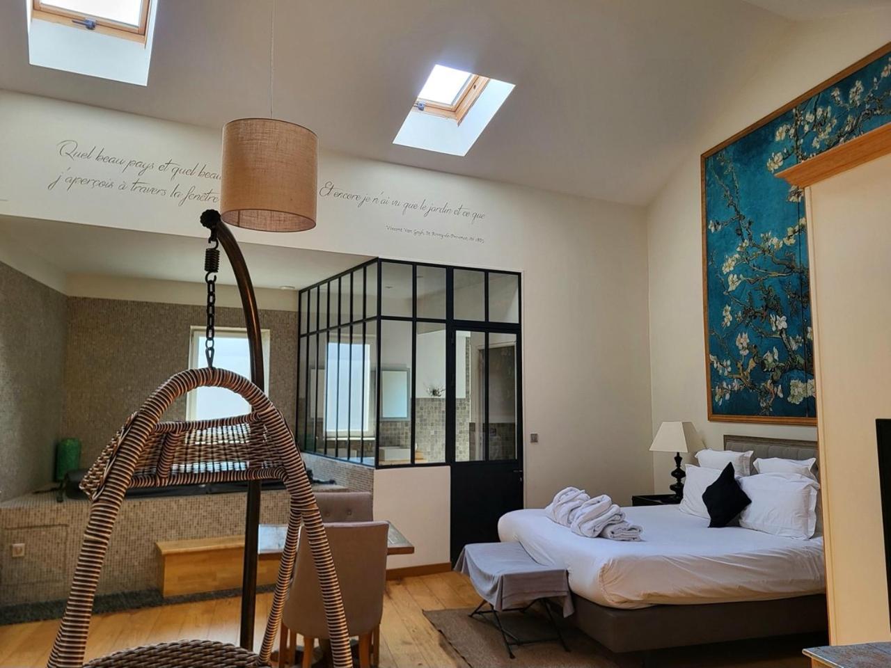 Maison D'Hotes Les Varietes Сен-Реми-де-Прованс Экстерьер фото