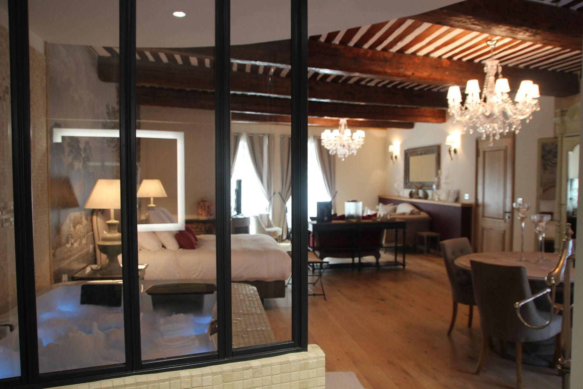 Maison D'Hotes Les Varietes Сен-Реми-де-Прованс Экстерьер фото